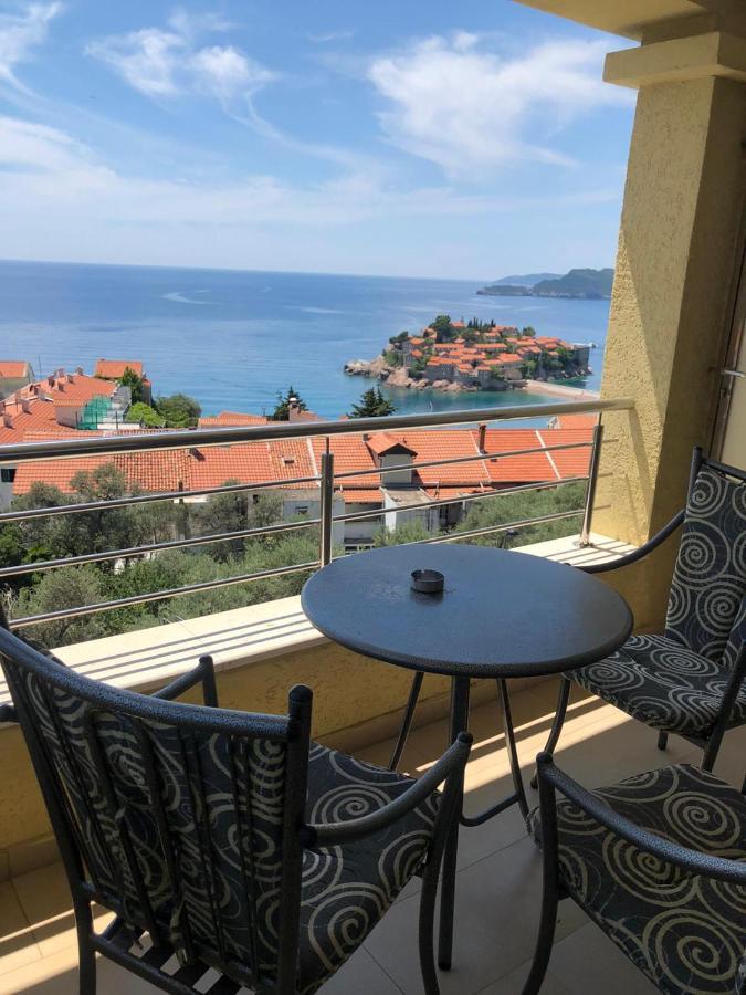 Bmv Room 2 With East Island View Sveti Stefan Exteriör bild